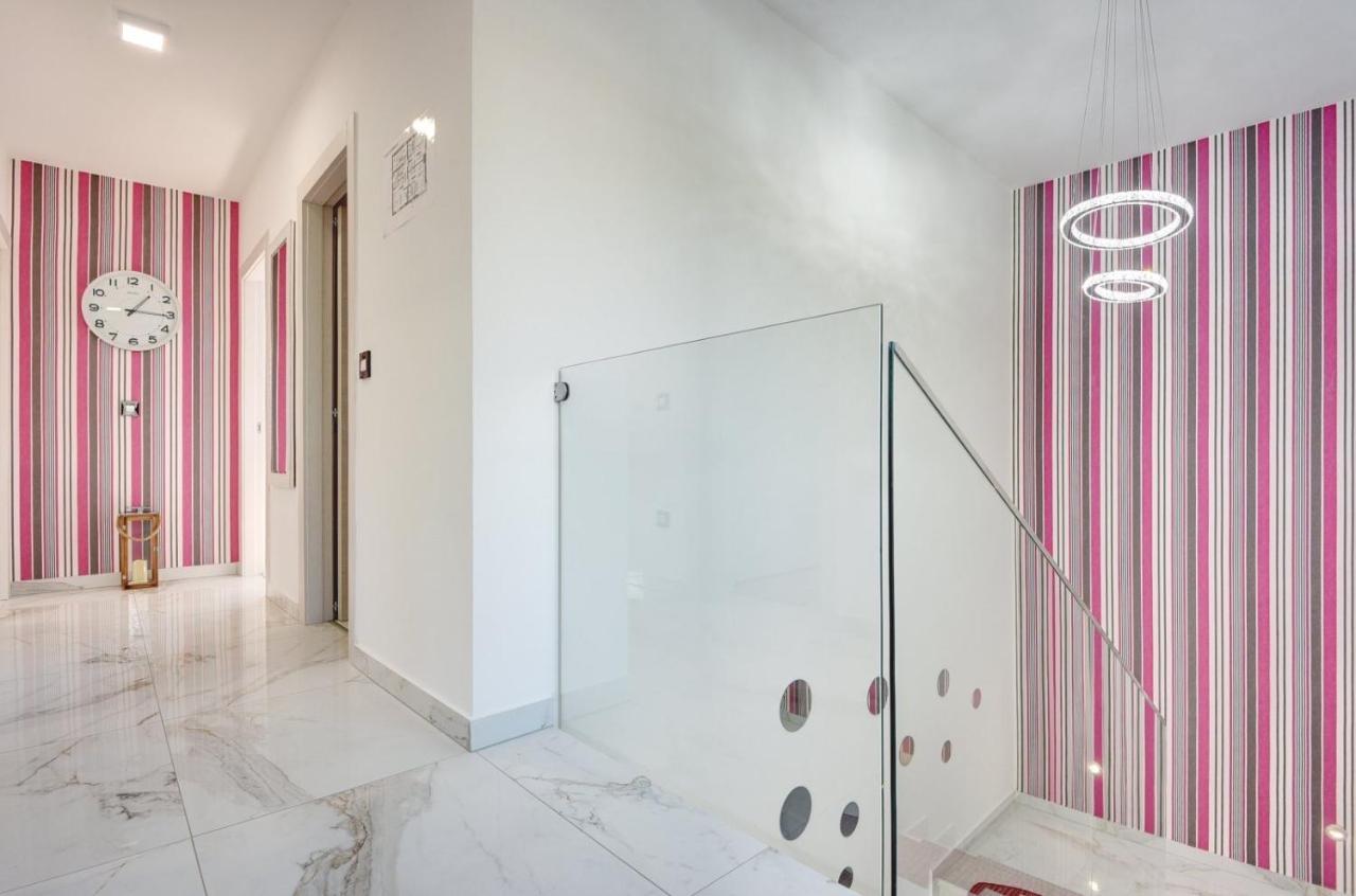 Villa Sunce Pula Zewnętrze zdjęcie