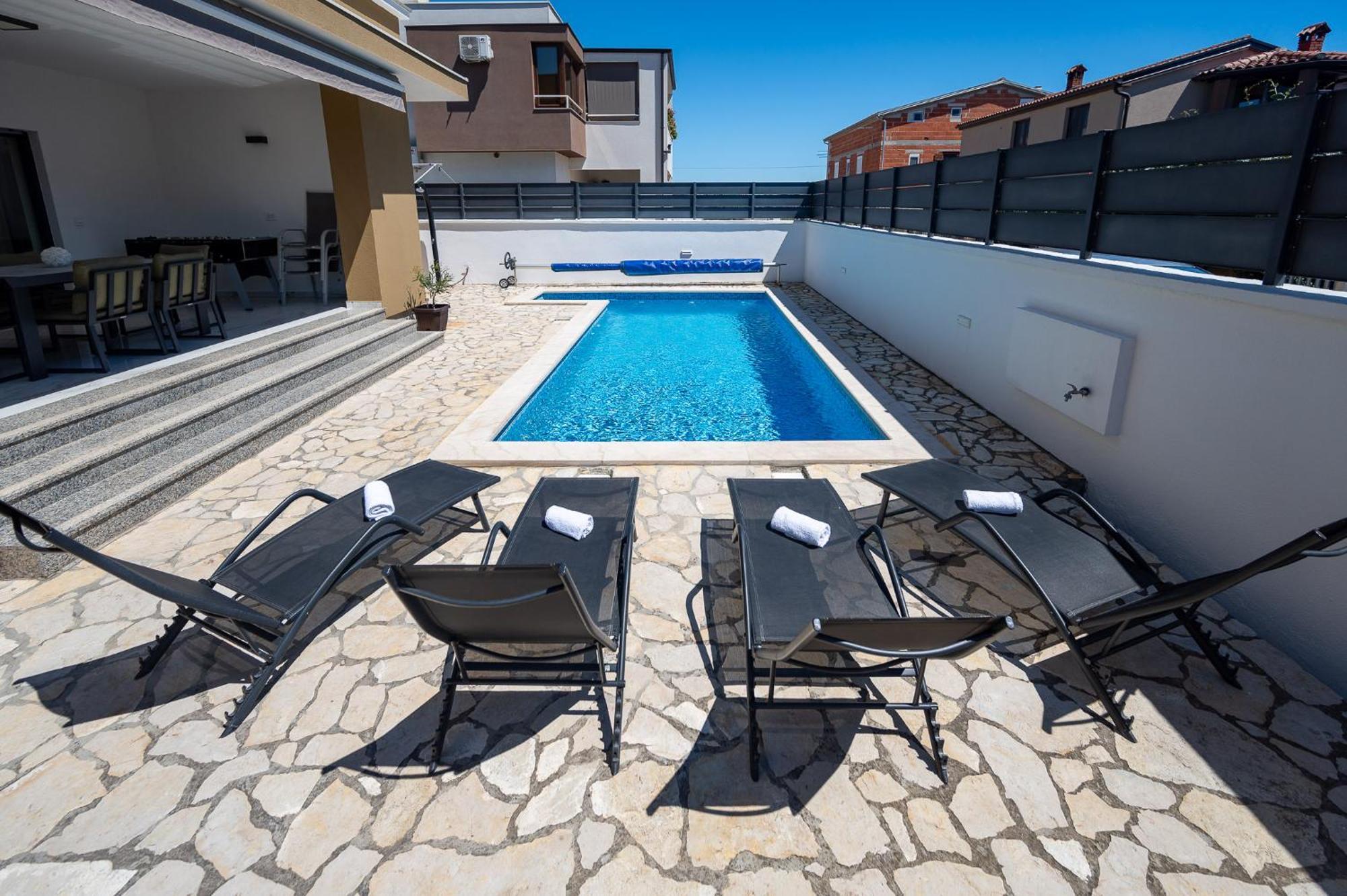 Villa Sunce Pula Zewnętrze zdjęcie